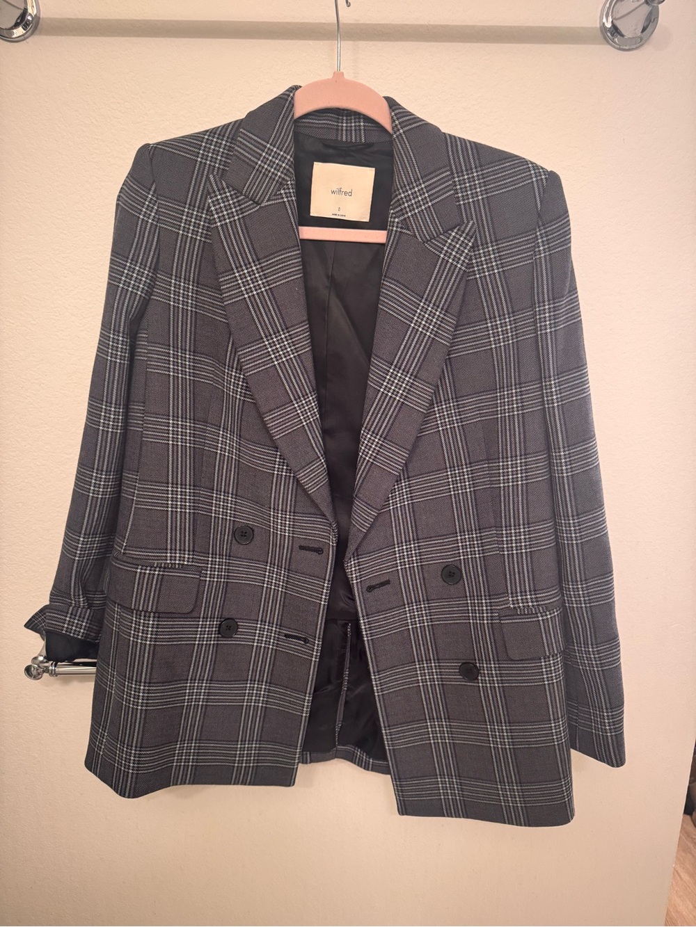 Wilfred Charcoal Plaid Double-Breasted Sport Coat